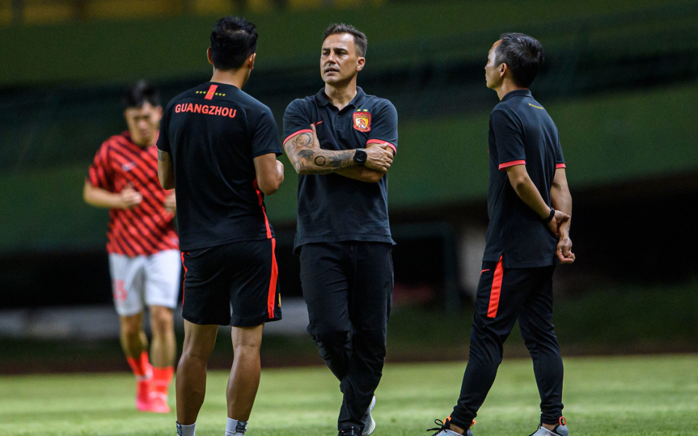 冲刺阶段中超焦点战，圣安东尼奥马刺再遭质疑，目标明确，阵容厚度经受考验的简单介绍