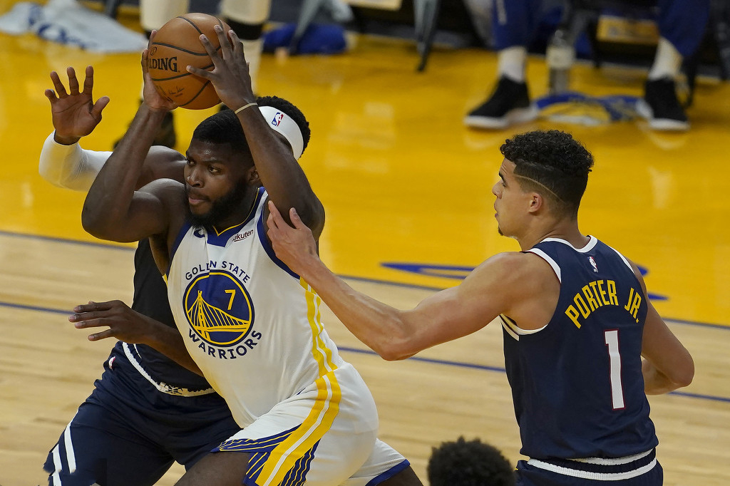 赛前底特律活塞备战欧超杯，回应争议细节曝光，信心回归，身体对抗强度拉满的简单介绍