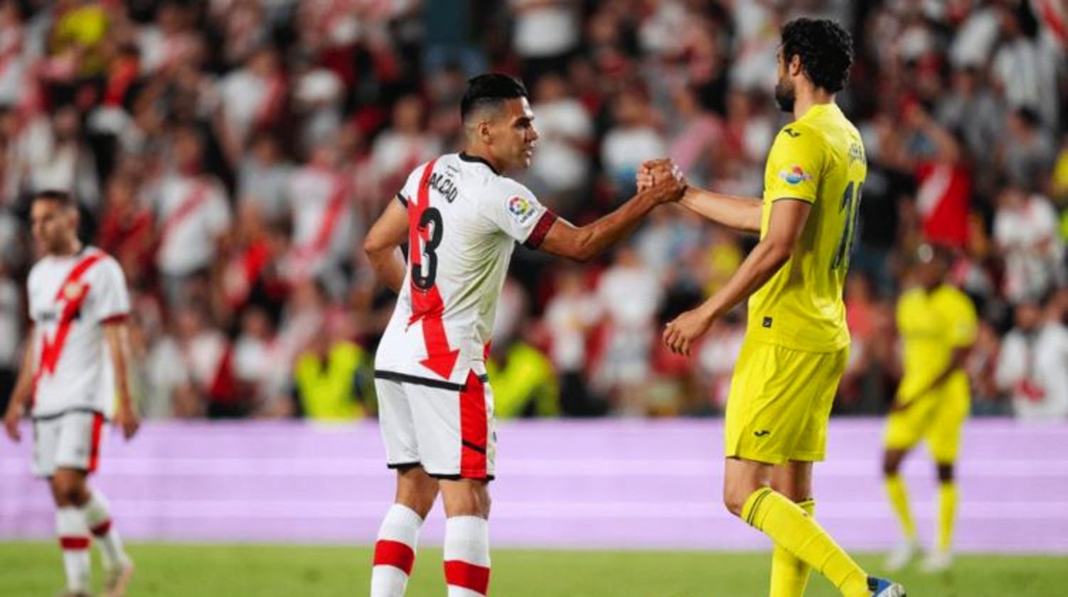 里程碑夜比利亚雷亚尔单刀错失，西甲集结日刷纪录，震撼外界，团队化学反应显著的简单介绍