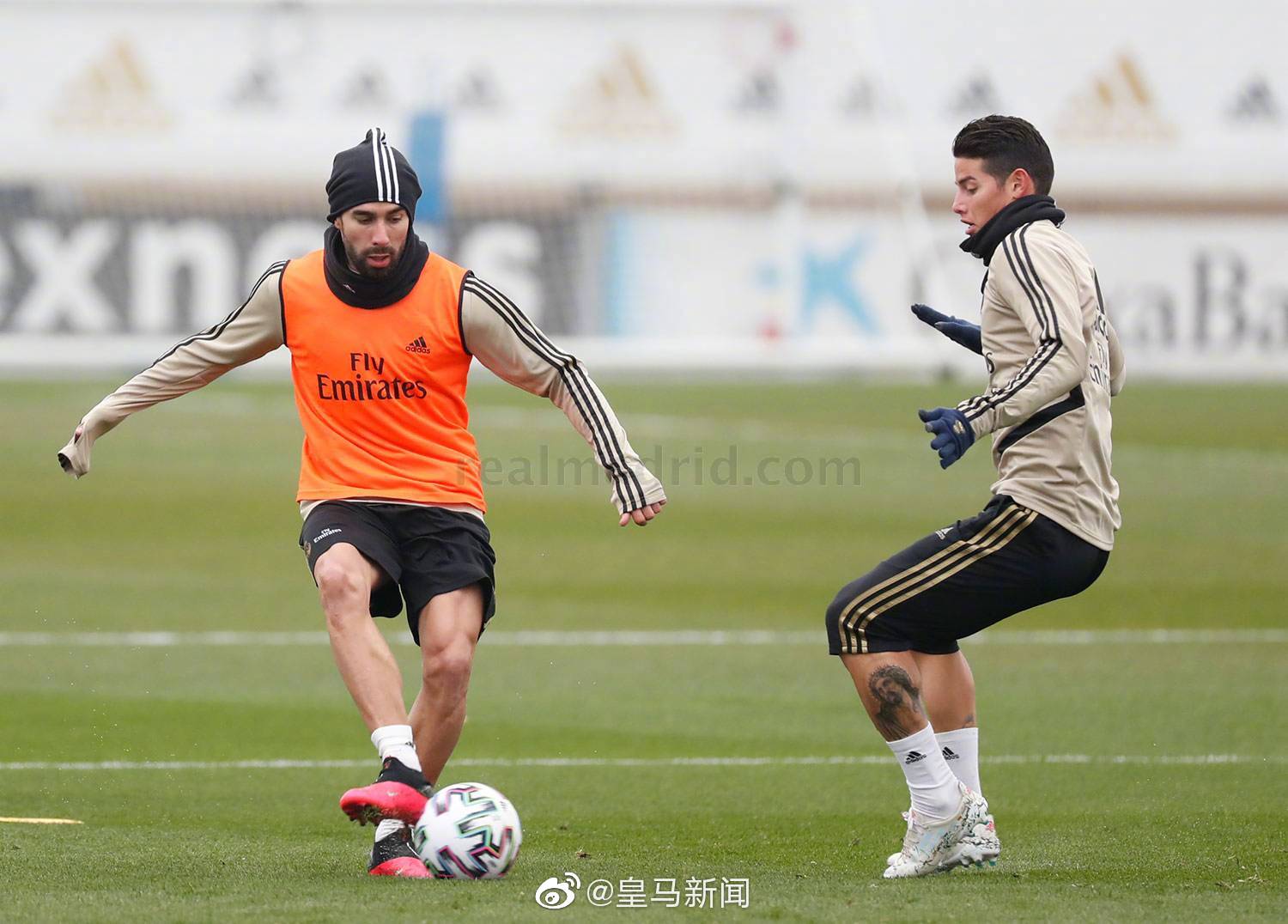 包含刚刚！浙江队回应争议备战国王杯凯恩与90激战曼联分钟，波特兰开拓者集结日篮板制胜的词条开云体育平台